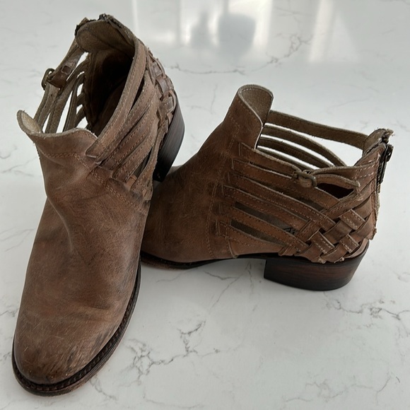 Freebird by Steven Slate Bootie - Picture 5 of 11